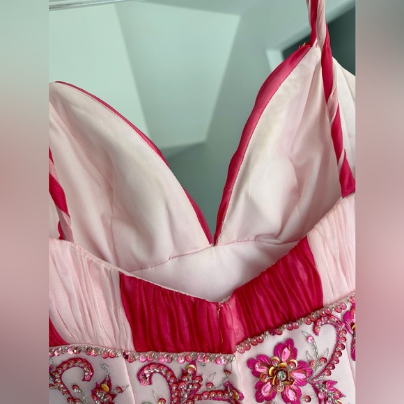 Absolutely stunning mermaid prom dress - Picture 12 of 16